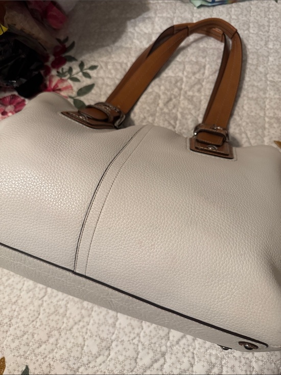 Coach Handbags - Coach SoHo Alex Pebbled Leather XL Satchel in Ivory and Tan